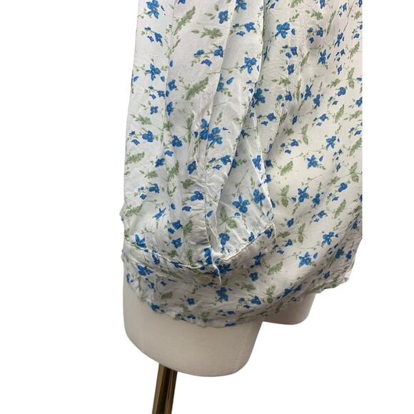 Women’s Lucky Brand white blue floral boho peasant top NWT Sz L - Picture 9 of 9